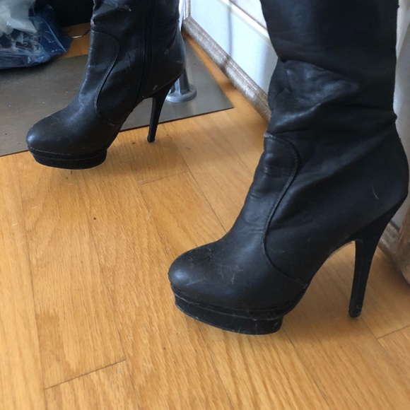 Boots - Picture 5 of 5